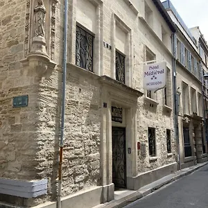 Le Médiéval Avignone